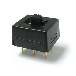 E-Switch 600 Series Slide Switch