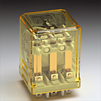 IDEC RR3B-ULAC24V Power Relay